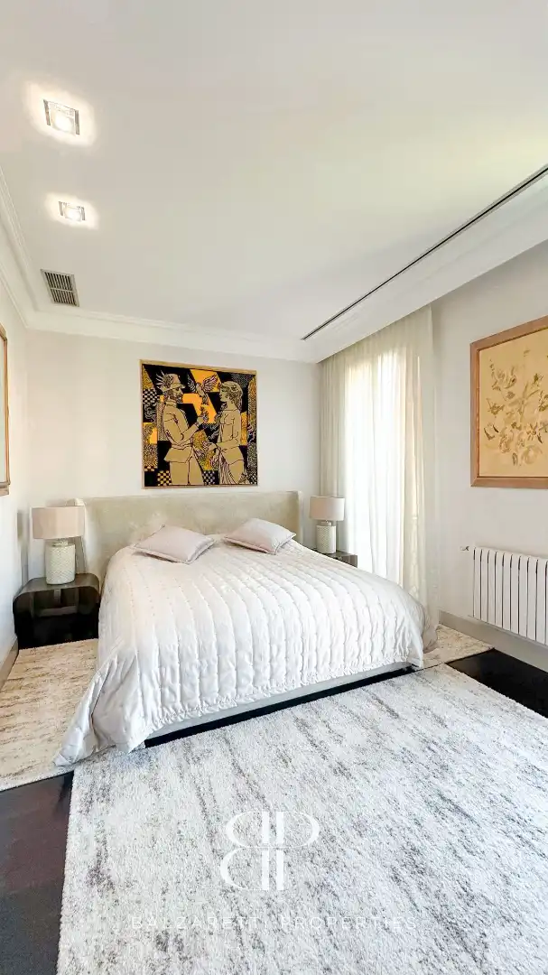 Schlafzimmer von Wohnung zur Miete in Barcelona mit Klimaanlage, Heizung und Parkett