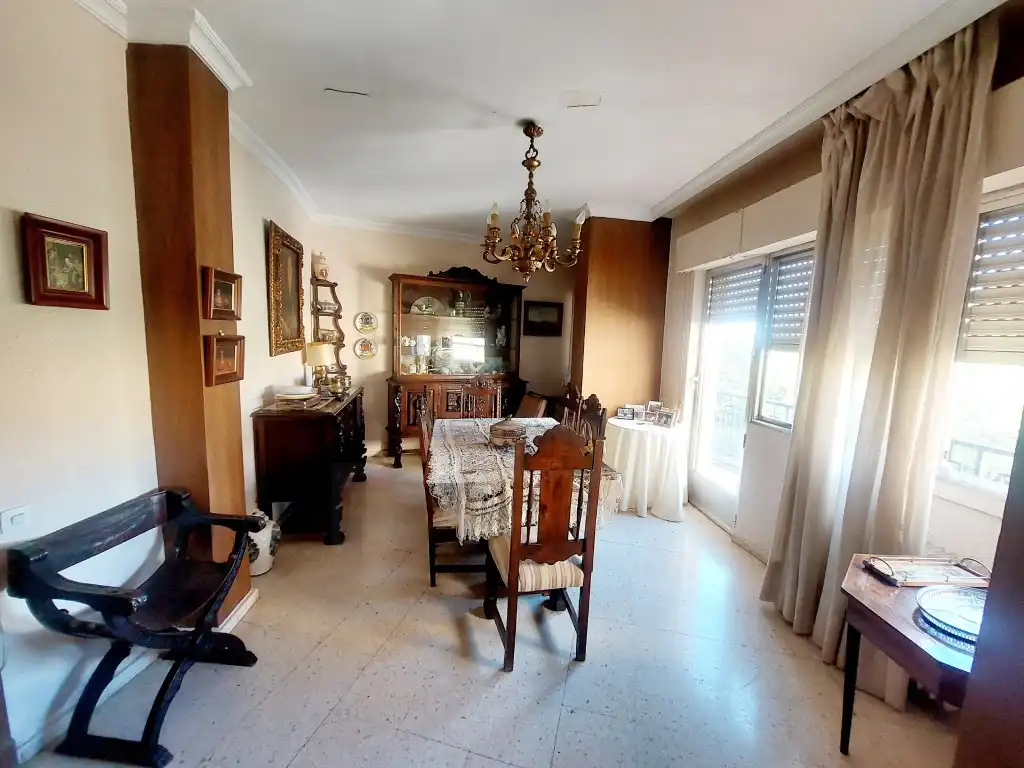 Appartamento con ascensore in vendita a Avenida Colon