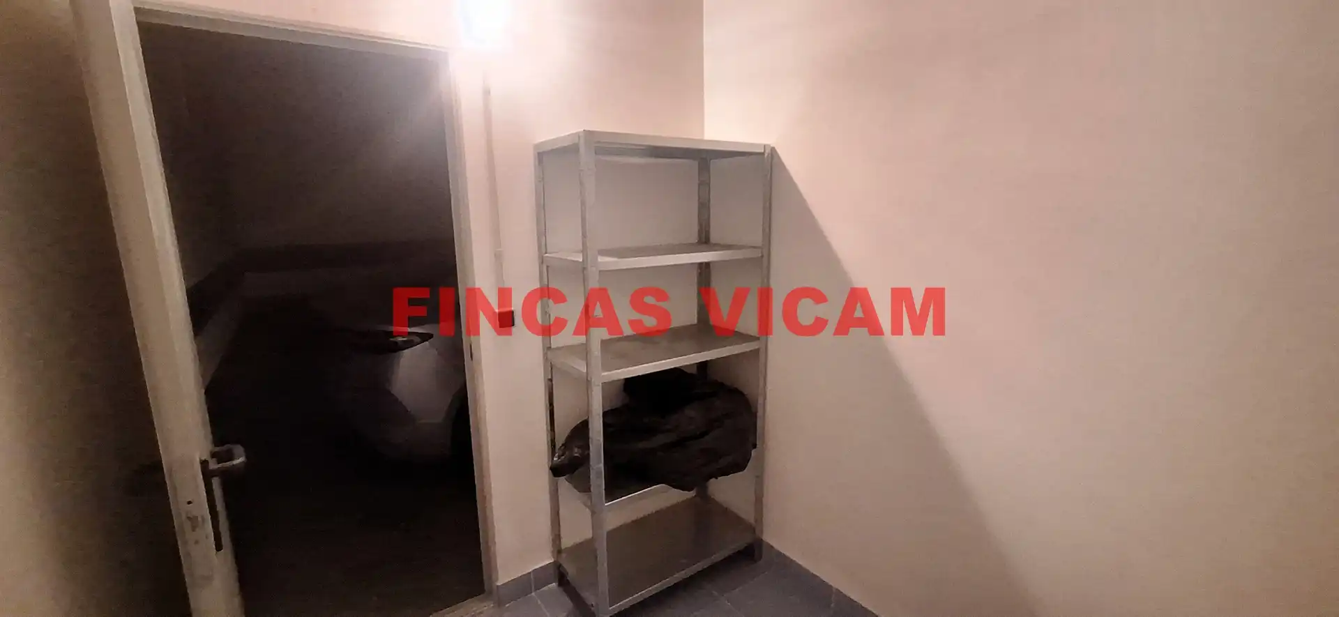 Wohnung zum Verkauf in Huesca mit Heizung, Parkett und Terrasse