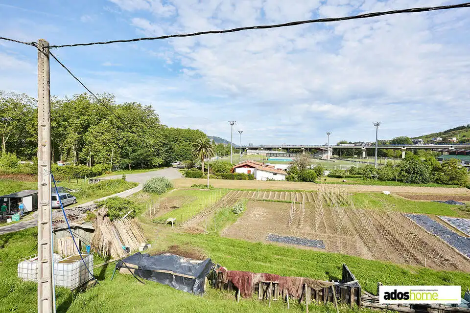 Country house zum Verkauf in Zarautz