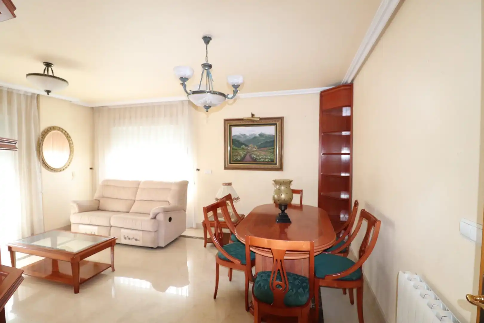 Sala de estar de Piso en venta en Petrer con Aire acondicionado, Calefacción y Amueblado