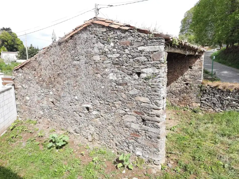 Außenansicht von Country house zum Verkauf in Carballo