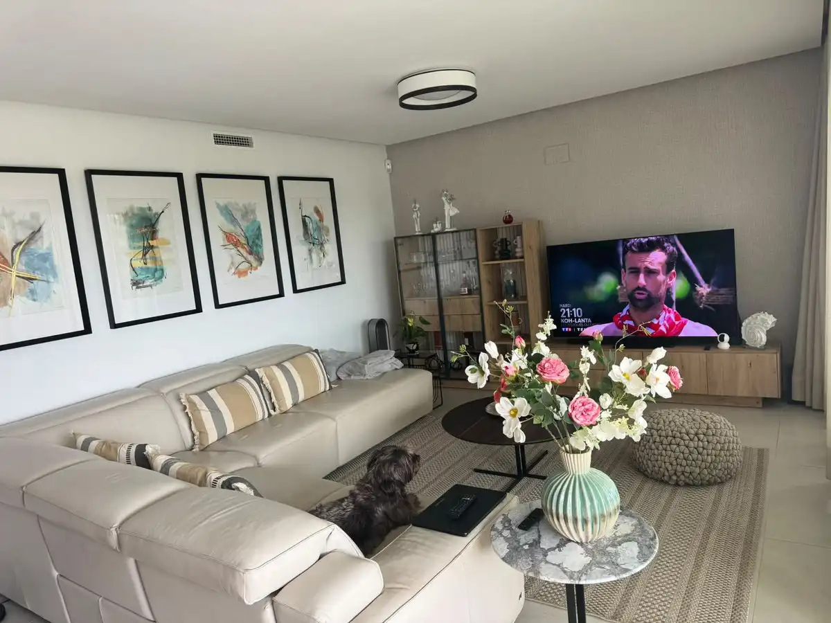 Living room of Apartments for sale in Sotogrande  with Air Conditioner, Private garden and Terrace