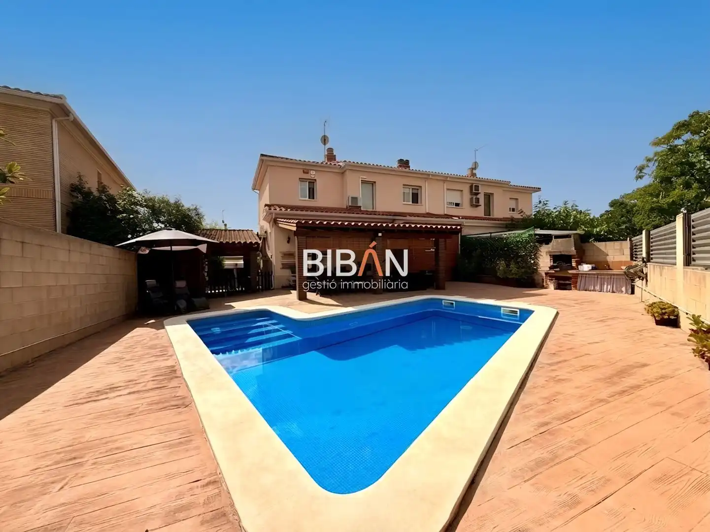 Exterior view of Detached homes for sale in Tarragona  with Air Conditioner, Heating and Storage room