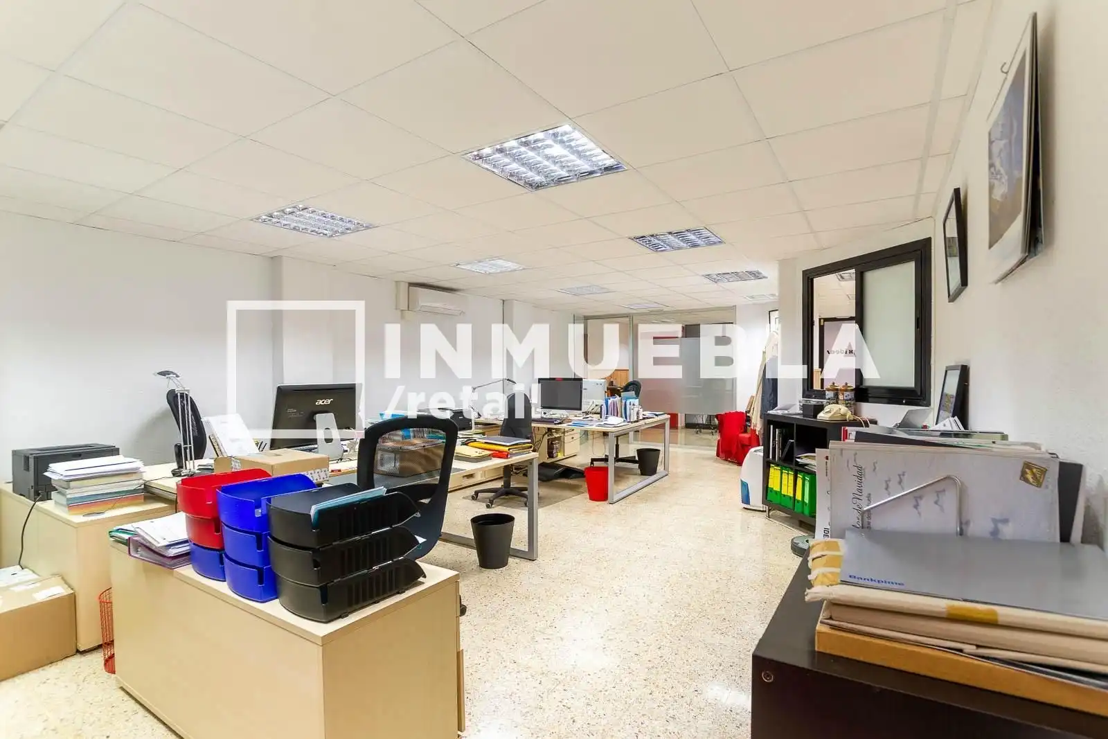 Commercial properties for sale in  Barcelona Capital  with Air Conditioner, Terrace and Alarm