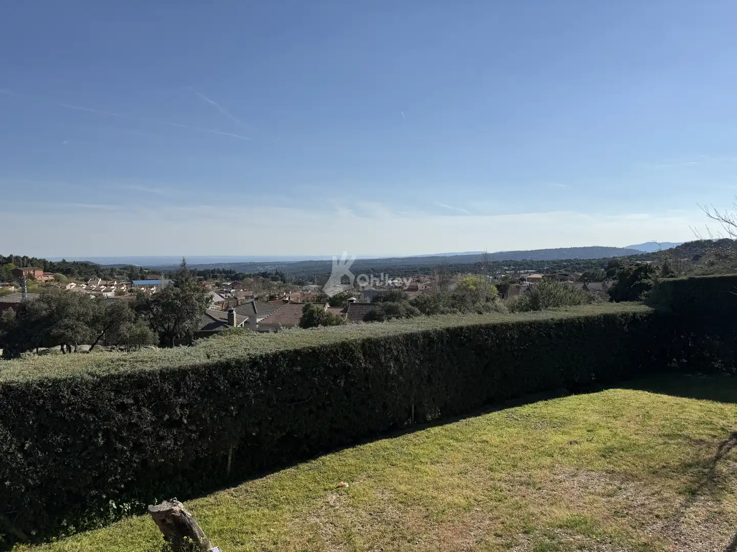 Wohnung zum Verkauf in Fresnedillas de la Oliva mit Klimaanlage, Heizung und Privatgarten