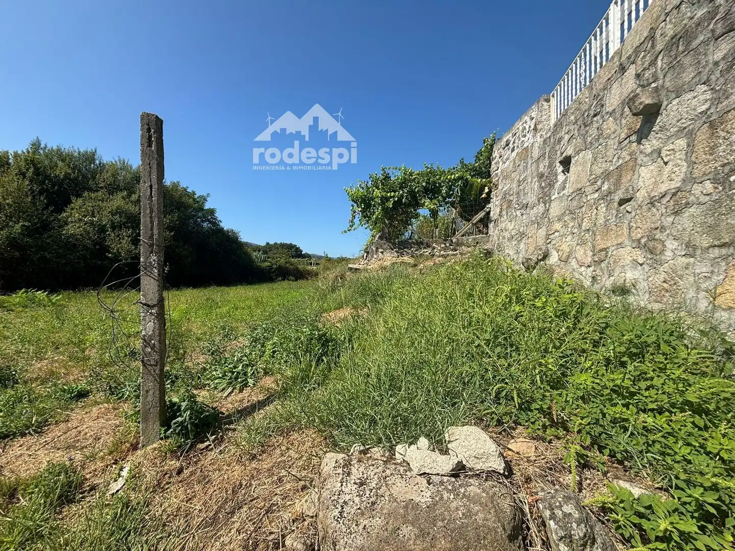Houses for sale in Arbo