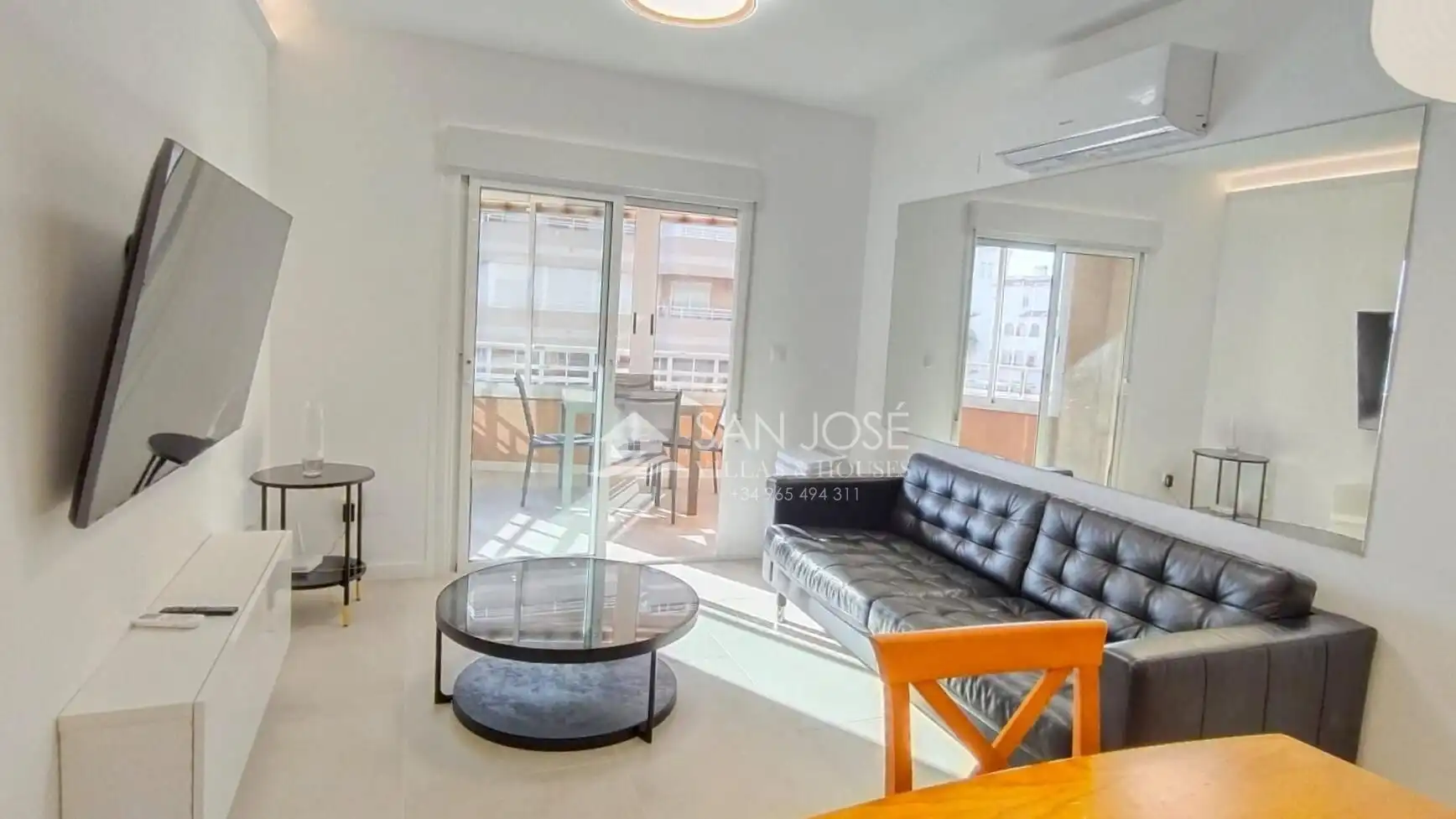 Sala de estar de Apartamento en venta en Elche / Elx con Aire acondicionado, Calefacción y Jardín privado