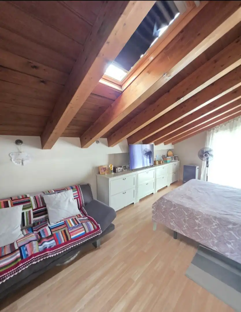 Habitación de Casa o chalet en venta en Sant Fost de Campsentelles con Aire acondicionado, Calefacción y Jardín privado