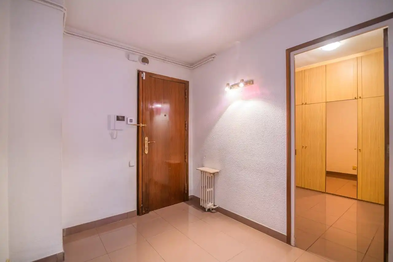 Flat for sale in Barcelona  with Heating, Parquet flooring and Balcony
