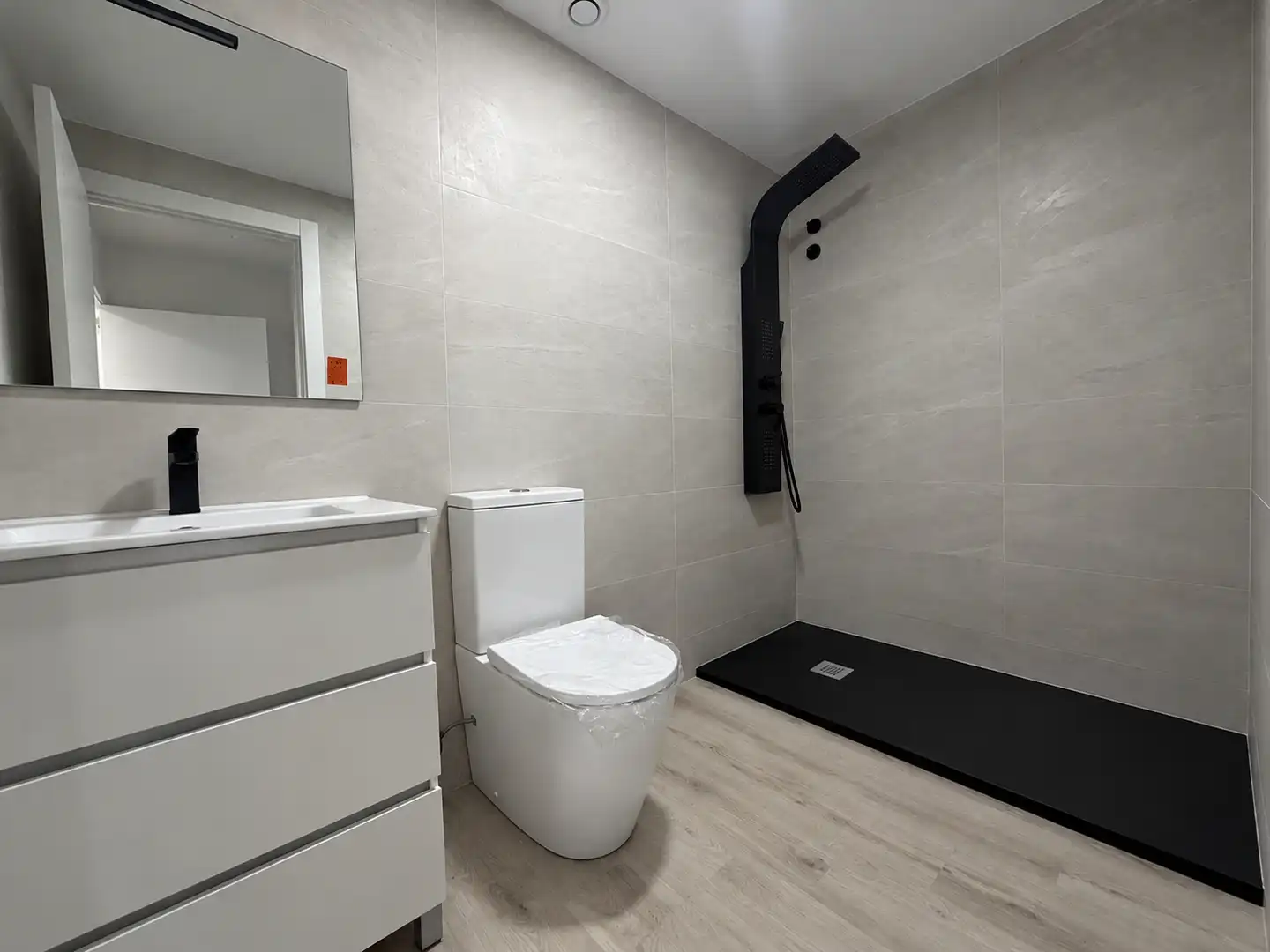 Baño de Piso en venta en Martorell, Barcelona