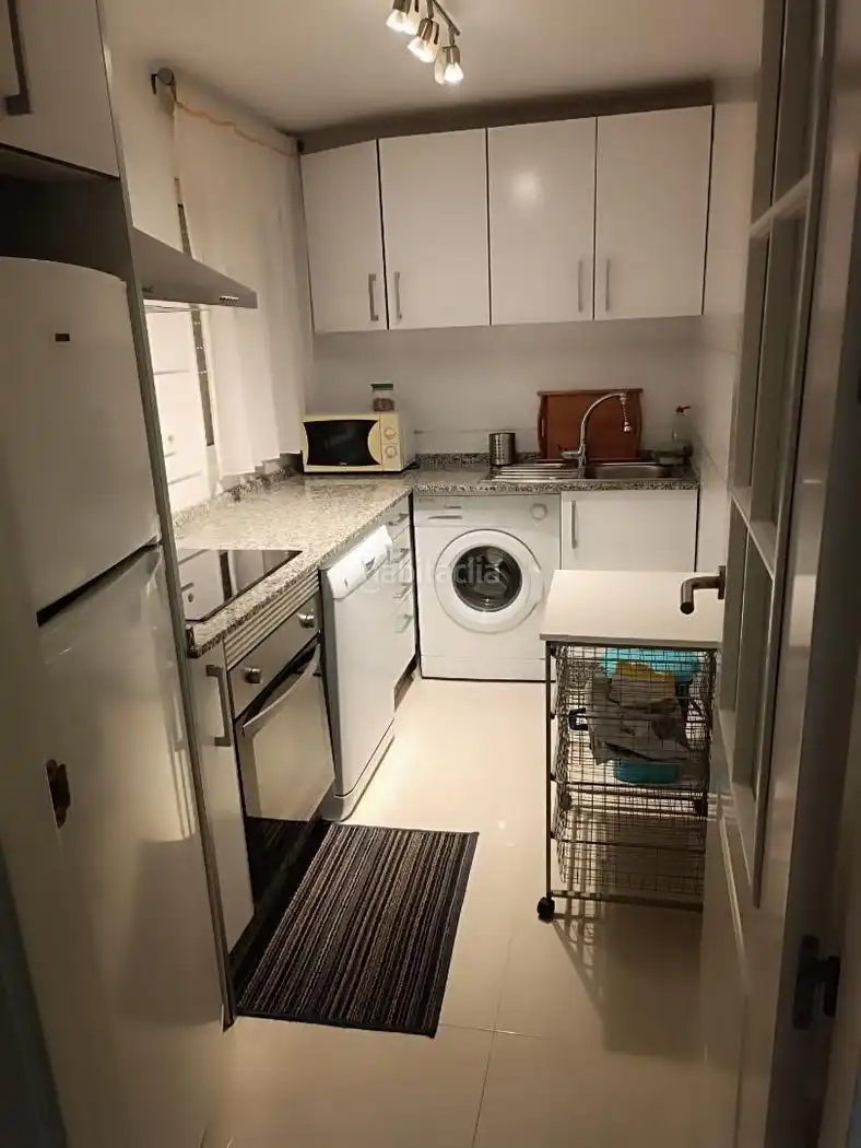 Flat with pool for sale in Calle Urb Calarreona 54