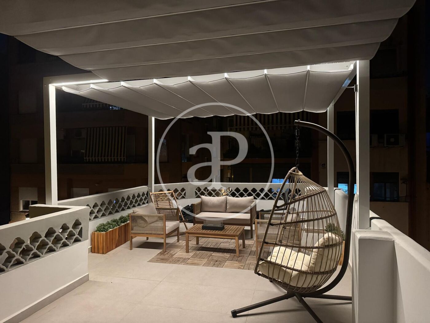 Terrace of Flat to rent in  Valencia Capital  with Air Conditioner, Heating and Terrace