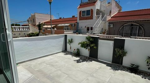 Foto 5 de Casa adosada en venta en Zona Carrefour - Urbanizaciones, Torrevieja