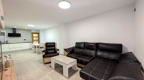 Foto 3 de Piso en venta en Calle Velarde, Linarejos, Linares