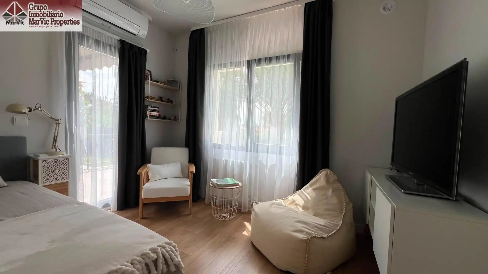 Habitación de Casa o chalet en venta en Benidorm con Aire acondicionado, Terraza y Piscina