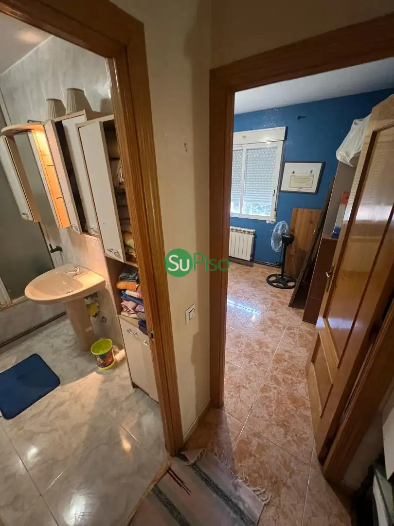Chalet con piscina en venta en Avenida Rufino Rubio 10, imagen 11