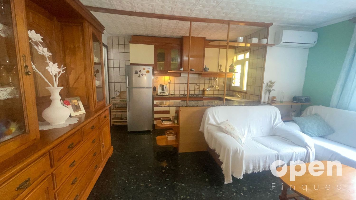 Cuina de Casa o xalet en venda en Terrassa amb Aire condicionat, Calefacció i Terrassa