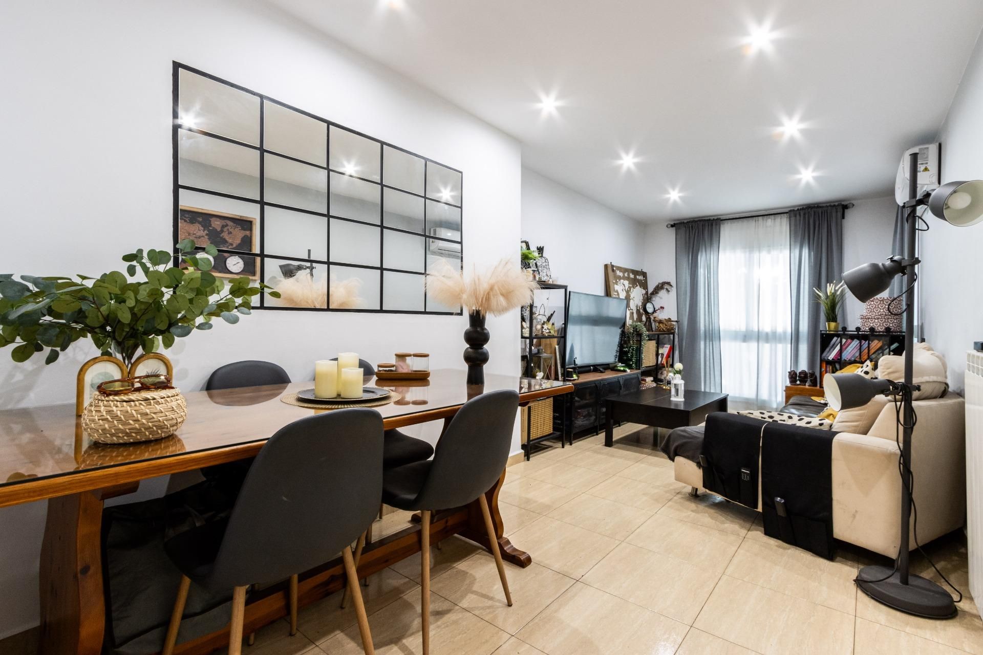 Sala d'estar de Pis en venda en Sabadell amb Aire condicionat, Calefacció i Terrassa