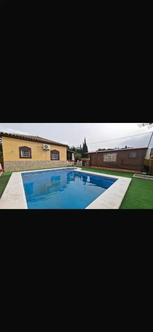 Swimming pool of Houses for sale in Chiclana de la Frontera  with Air Conditioner, Heating and Private garden