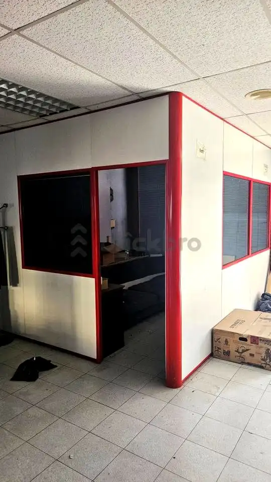 Local comercial de lloguer a De La Mare De Déu De Montserrat, imagen 6