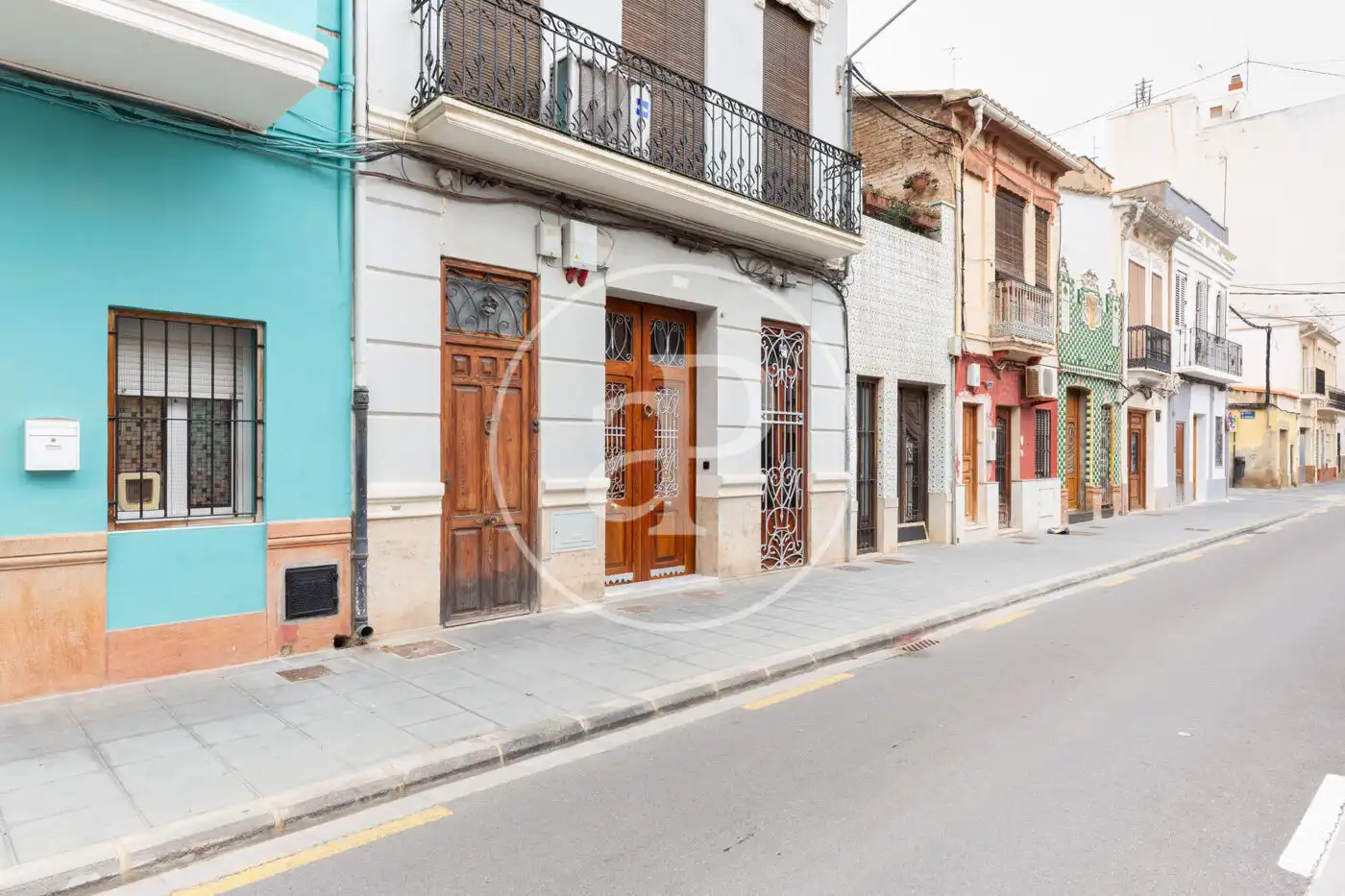 Vista exterior de Casa adosada en venta en Valencia con Aire acondicionado, Calefacción y Amueblado