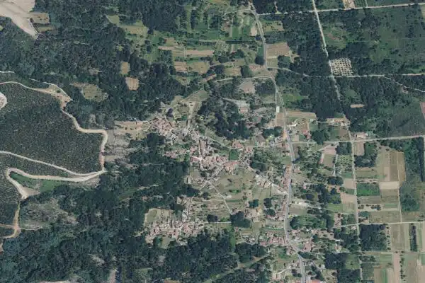 Garaje en venta en Monterrei