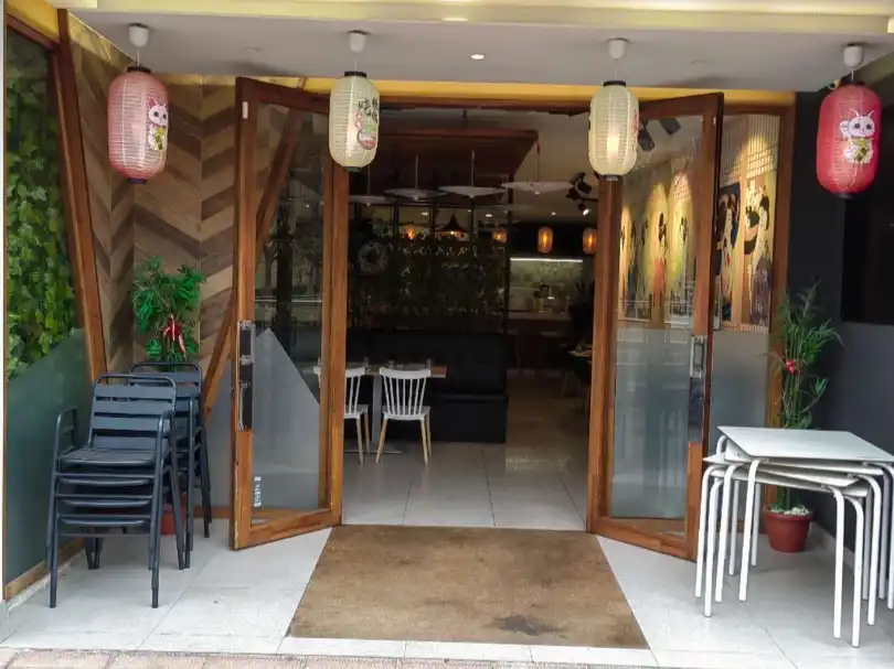 Local comercial en traspaso en ES, Carrer d'Anselm Clavé, 2, imagen 2