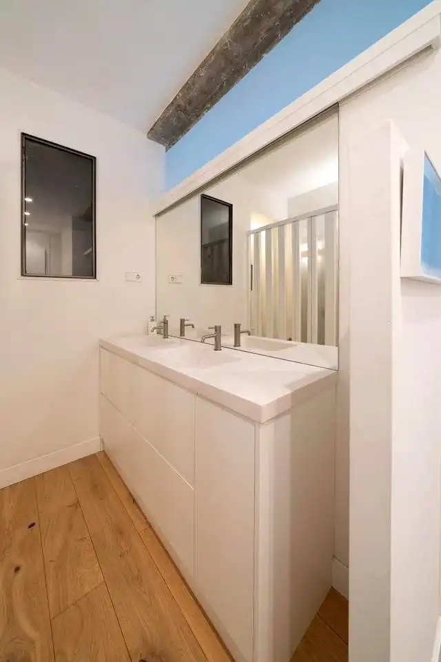 Bany de Planta baixa en venda en Madrid amb Aire condicionat, Calefacció i Traster