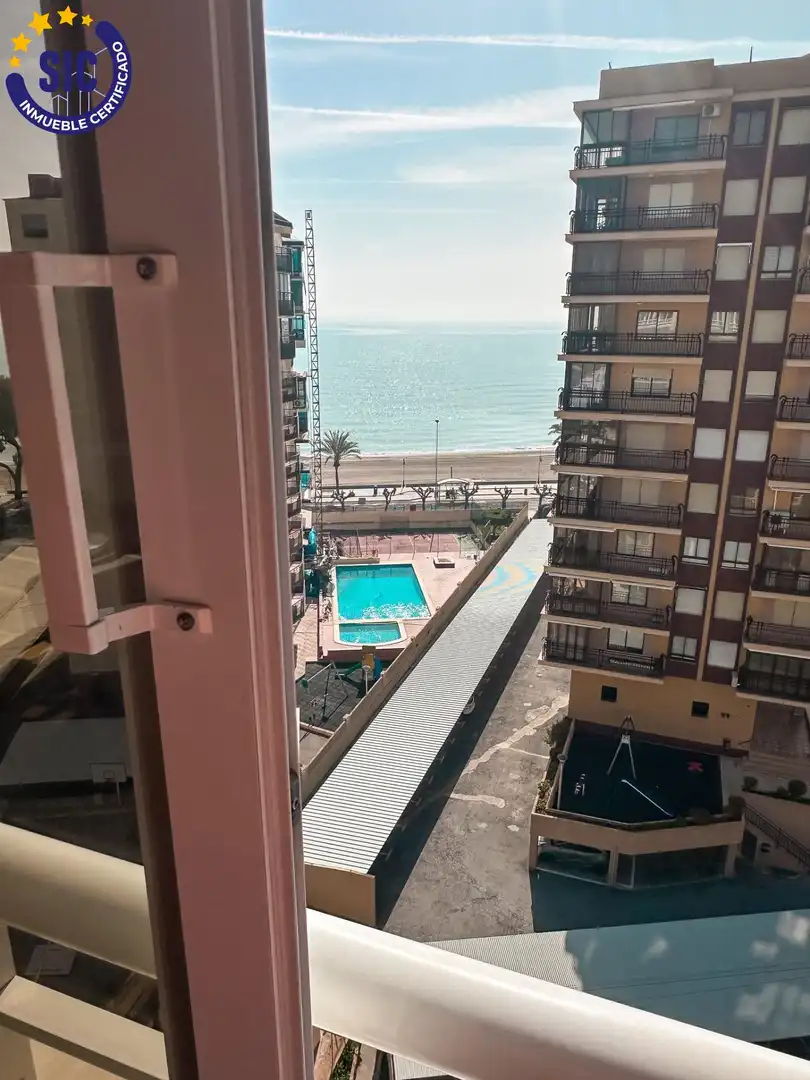 Habitación de Apartamento en venta en Benicasim / Benicàssim con Jardín privado, Terraza y Trastero