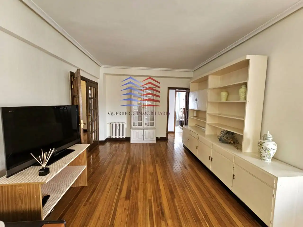 Sala de estar de Piso de alquiler en Ourense Capital  con Calefacción, Parquet y Trastero