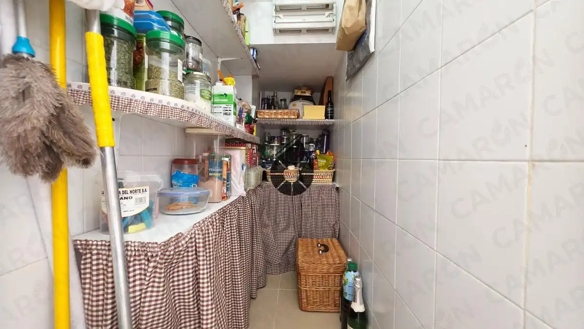 Cocina de Casa adosada en venta en Castilleja de la Cuesta con Aire acondicionado y Balcón