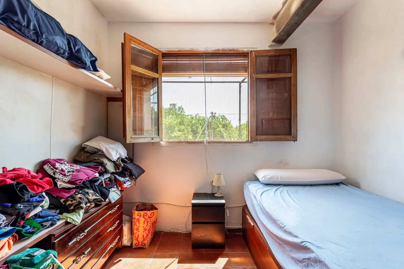 Habitación de Casa o chalet en venta en Vilamarxant con Aire acondicionado, Calefacción y Jardín privado