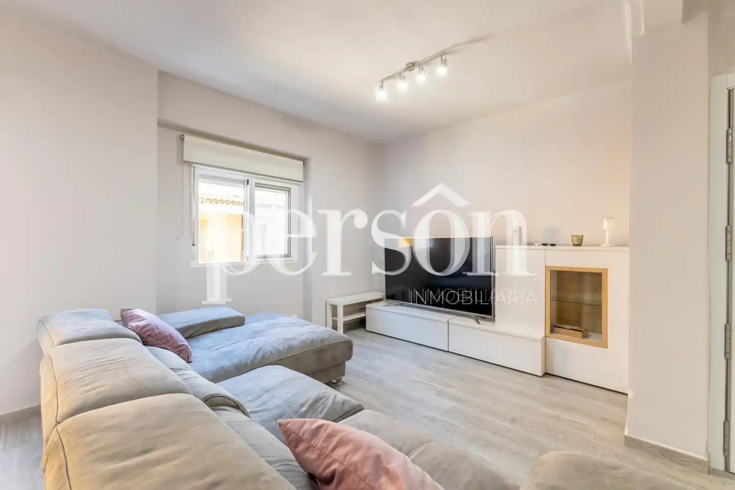 Wohnzimmer von Wohnung zur Miete in Silla mit Klimaanlage, Heizung und Möbliert