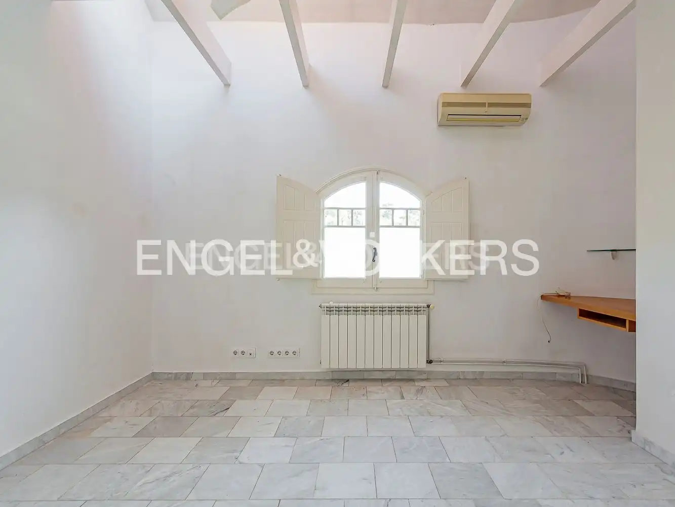 Houses for sale in Sant Cugat del Vallès  with Air Conditioner, Heating and Private garden
