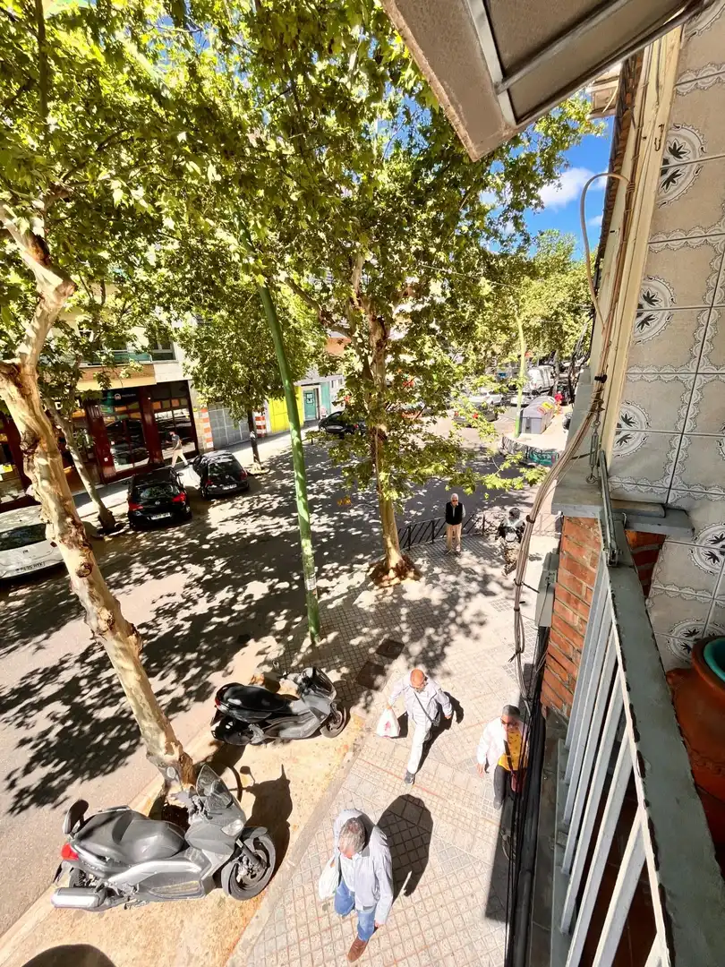 Vista exterior de Piso en venta en Córdoba con Terraza y Amueblado