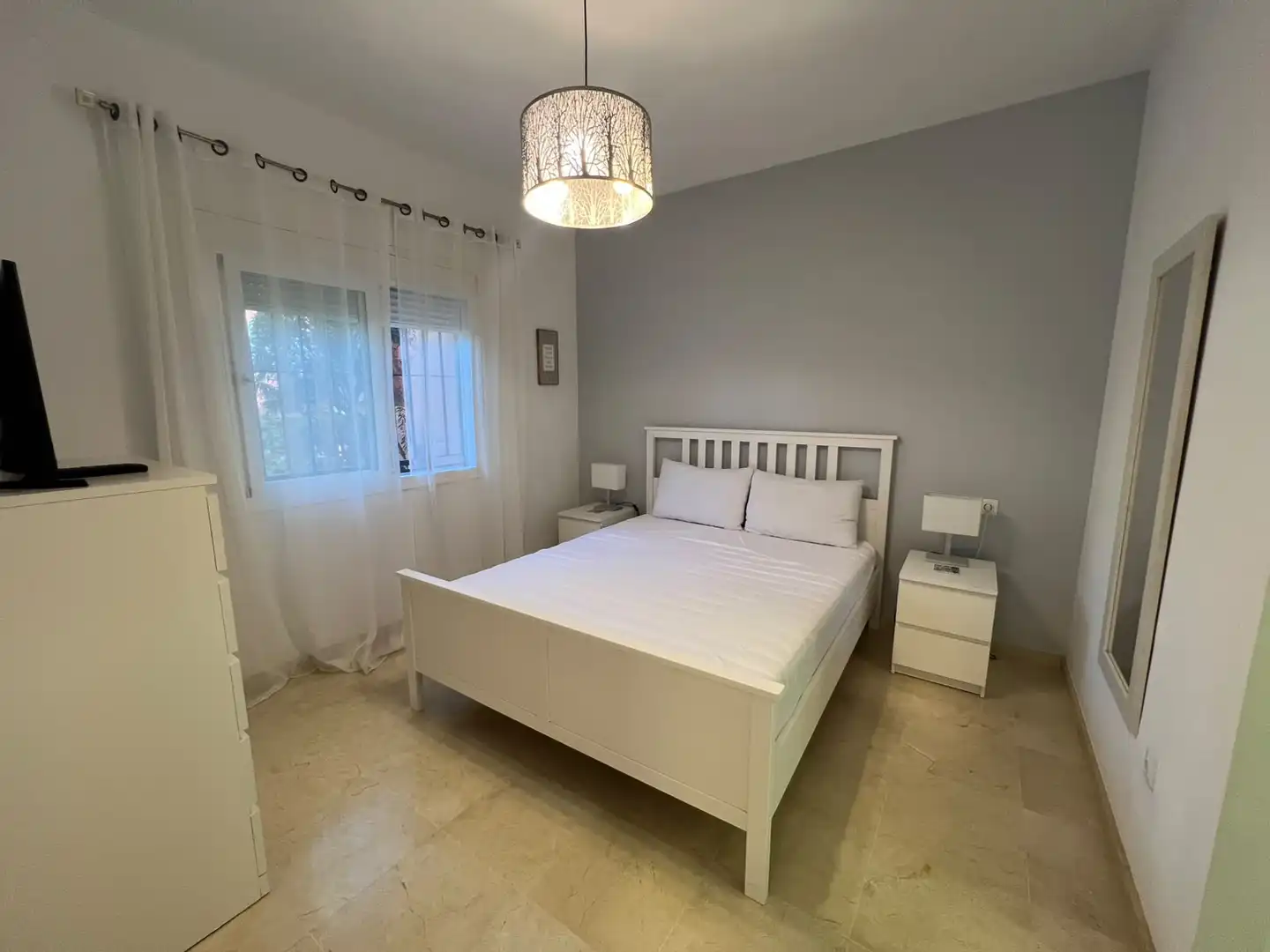 Habitación de Planta baja de alquiler en Estepona Pueblo