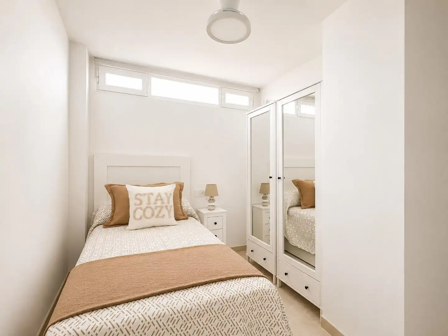 Schlafzimmer von Wohnung zur Miete in Córdoba mit Klimaanlage, Heizung und Terrasse