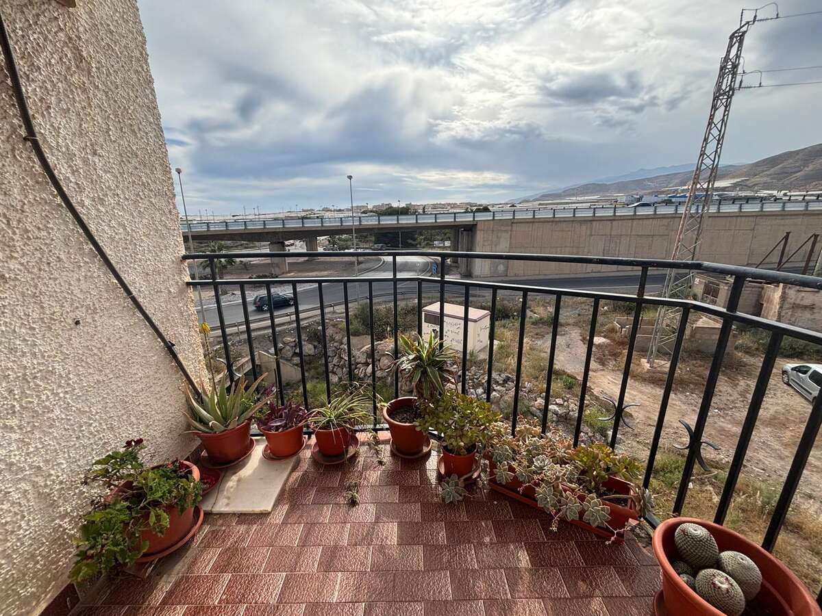 Terrassa de Pis en venda en Roquetas de Mar amb Terrassa