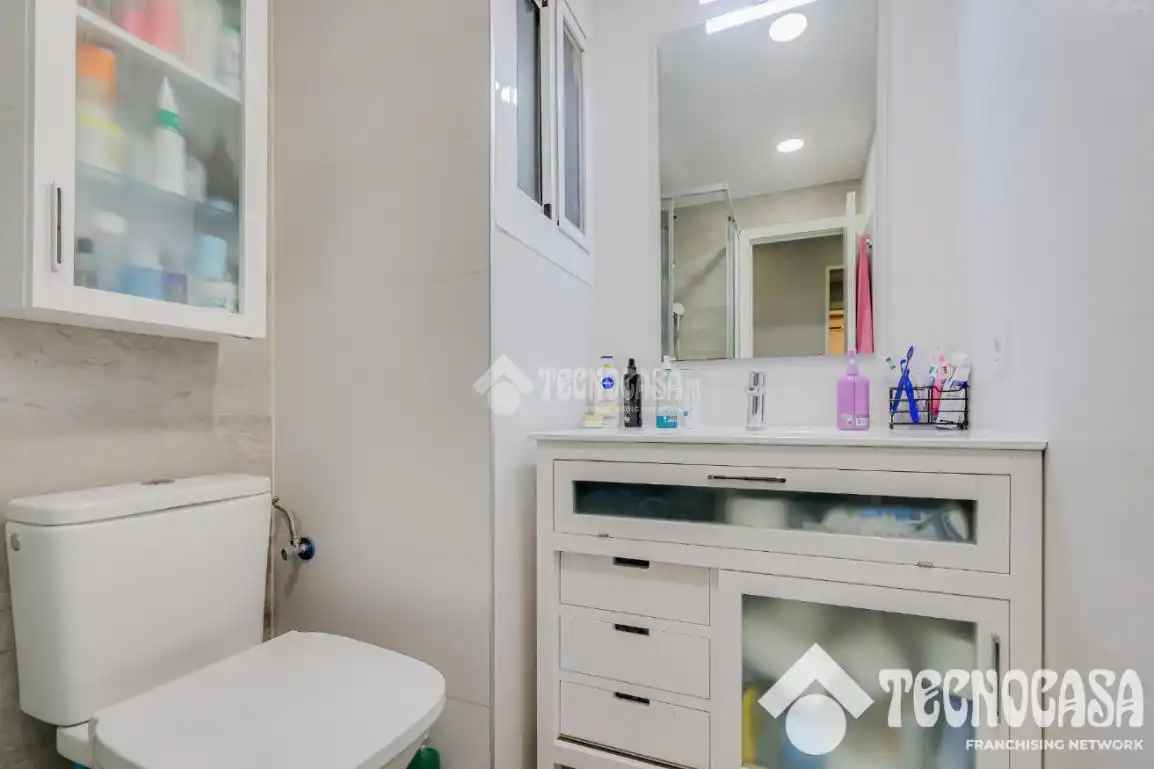 Piso con terraza en venta en Nou Barris, imagen 20