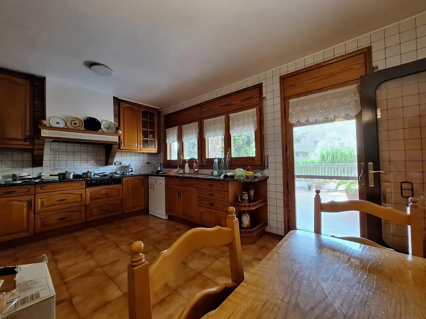 Cuina de Casa o xalet en venda en Castellar del Vallès amb Aire condicionat, Calefacció i Jardí privat