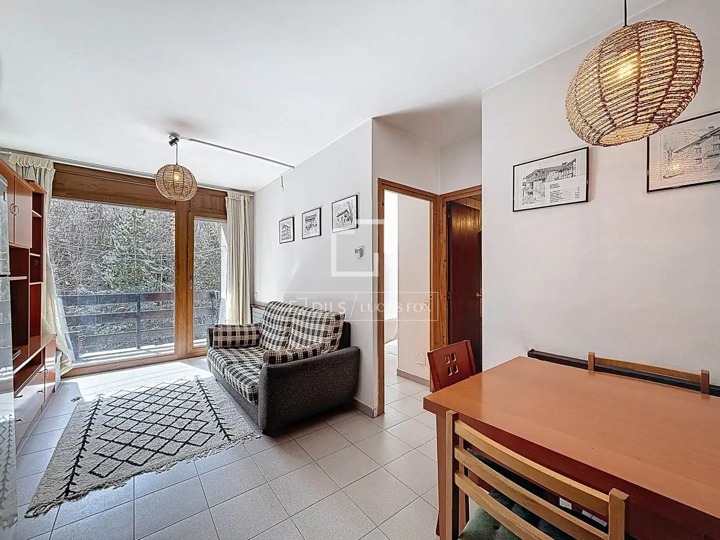 Exterior view of Flat for sale in Madrid  with Heating, Storage room and Furnished