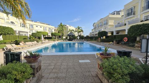 Foto 5 de Casa adosada de alquiler en Avenida del Prado, Las Brisas, Marbella