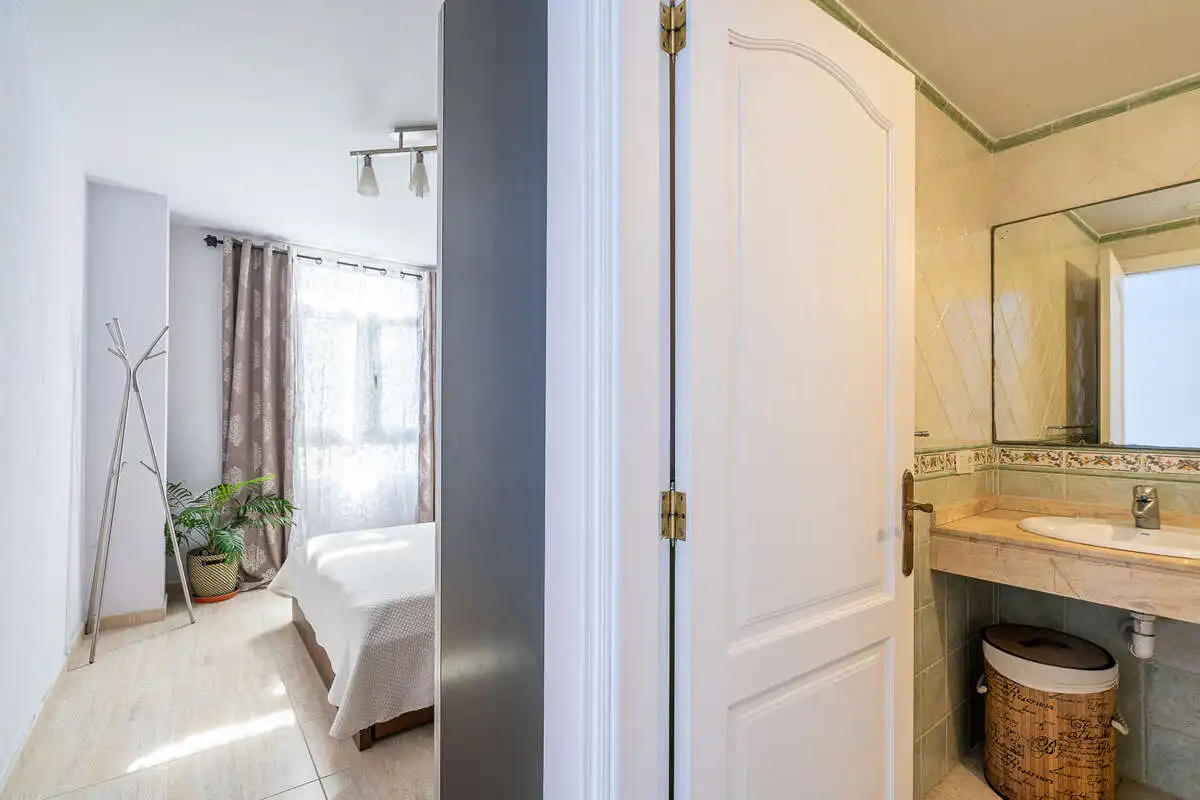 Bedroom of Apartments for sale in Arrecife  with Furnished