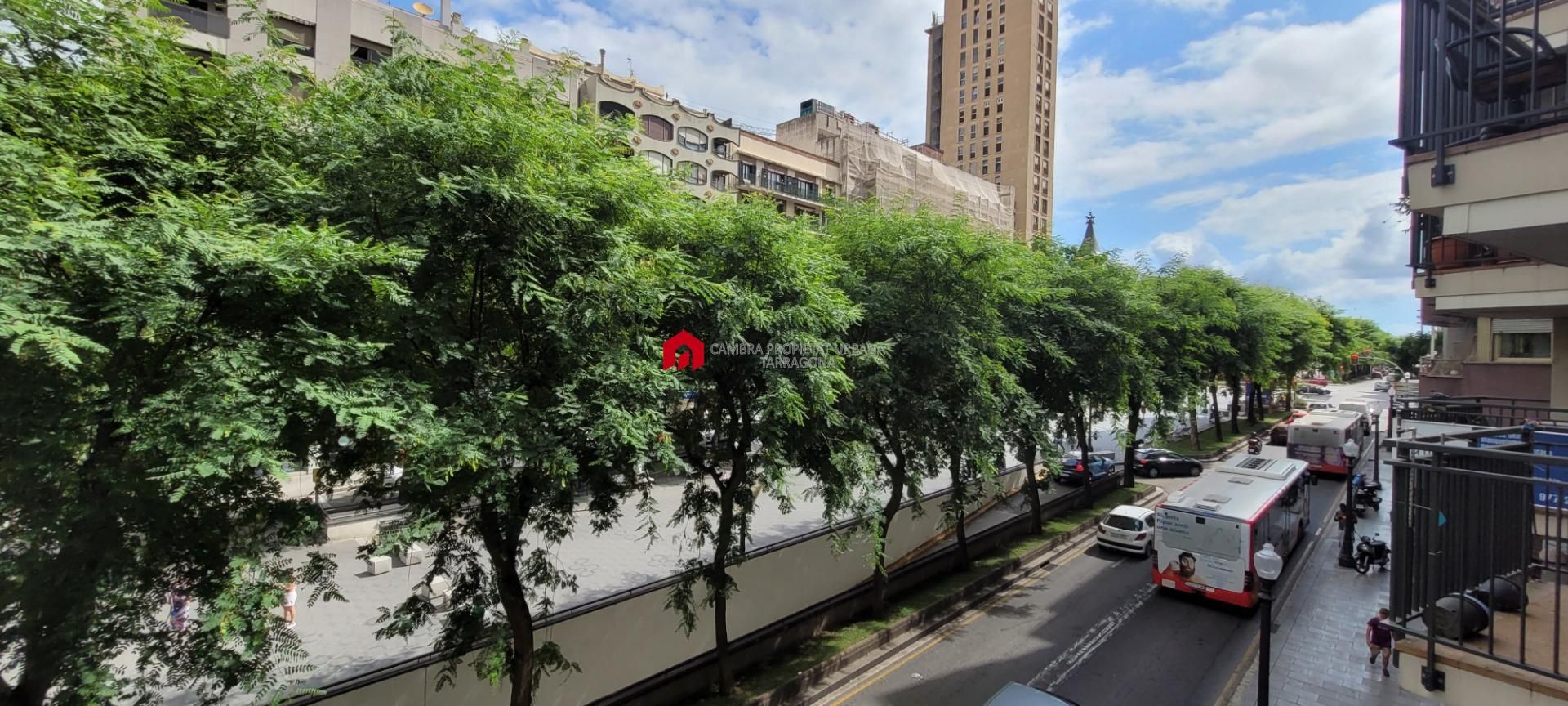 Oficina de lloguer a  NOVA, Eixample