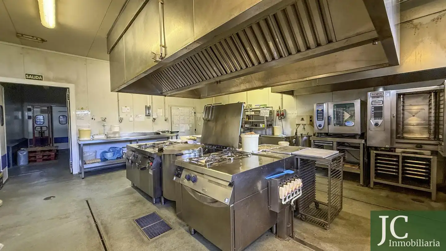 Cocina de Nave industrial en venta en Guriezo