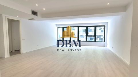 Foto 2 de Piso en venta en Carrer del Comte D'urgell, Sant Antoni, Barcelona Capital