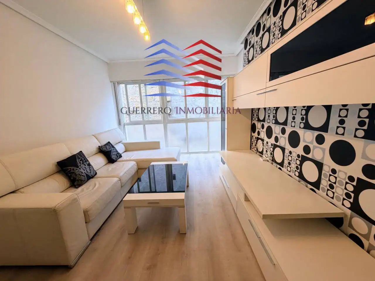 Living room of Flat for rent in Ourense Capital   with Heating, Terrace and Furnished