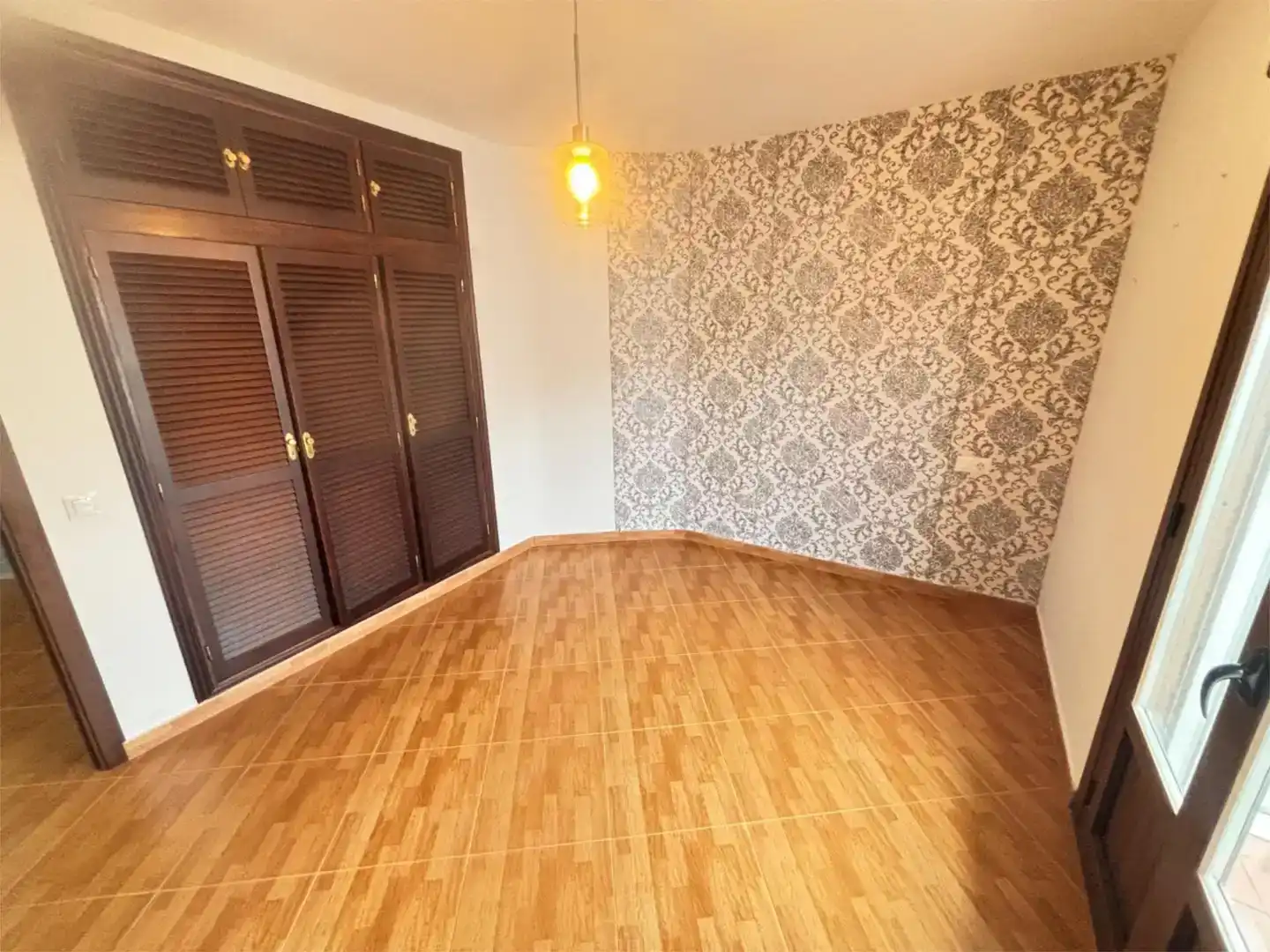 Habitación de Piso en venta en Yunquera con Trastero, Amueblado y Horno