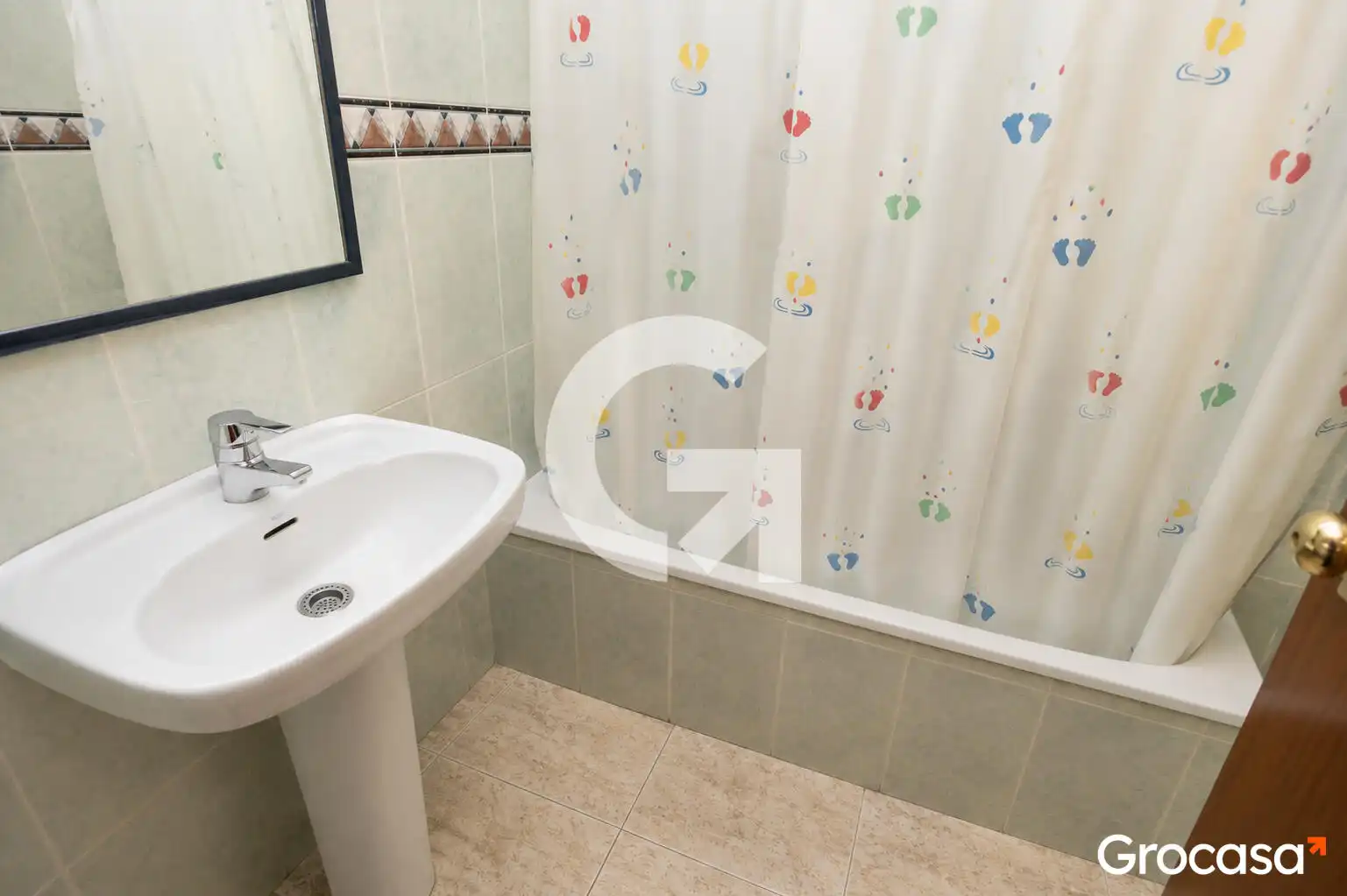 Baño de Piso en venta en Sant Vicenç Dels Horts con Calefacción, Amueblado y Horno